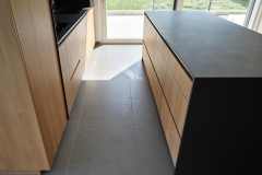 Mizarstvo-Nemec-hiša-antracit-5-scaled