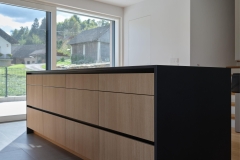 Mizarstvo-Nemec-hiša-antracit-6-scaled